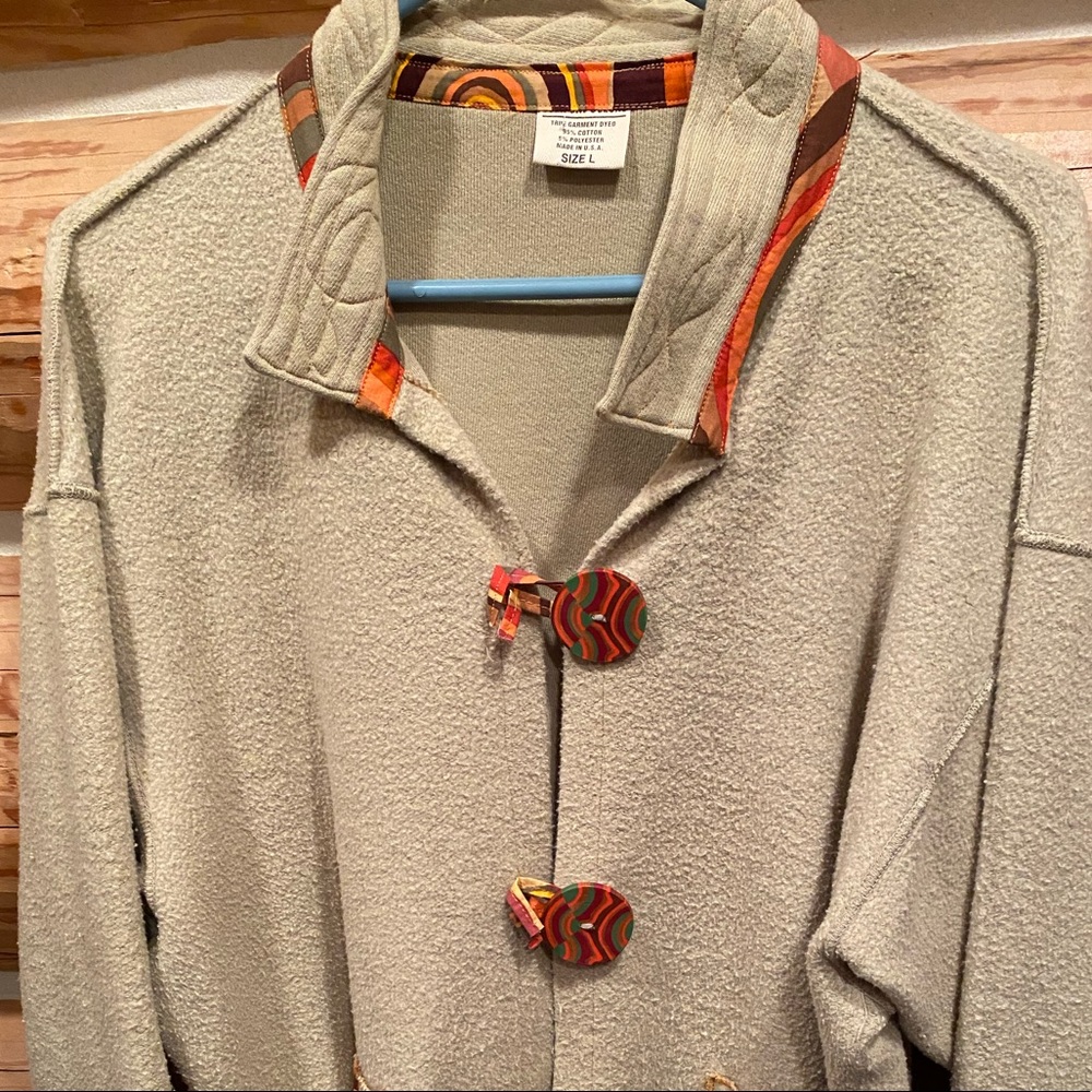 Comfy sweater with colorful buttons